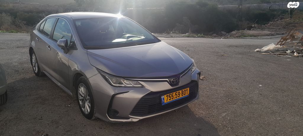 טויוטה קורולה