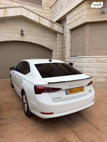 סקודה אוקטביה