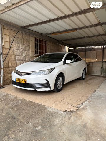 מודעת רכב טויוטה קורולה