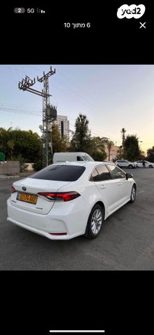 טויוטה קורולה