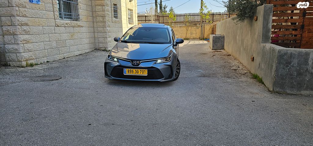 מודעת רכב טויוטה קורולה