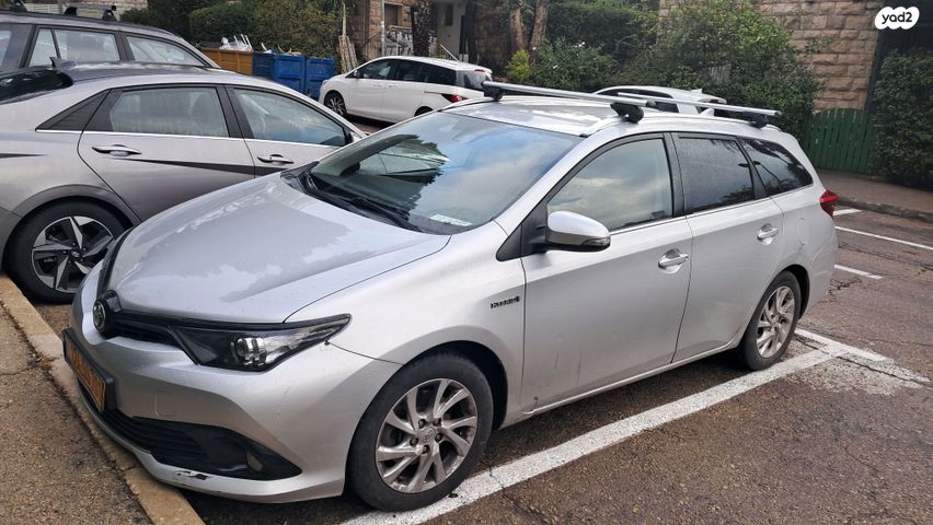 מודעת רכב טויוטה אוריס