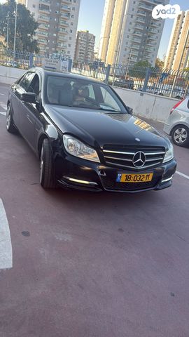 מודעת רכב מרצדס-בנץ C-class