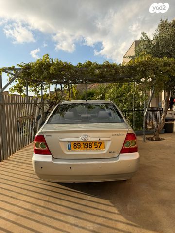 טויוטה קורולה