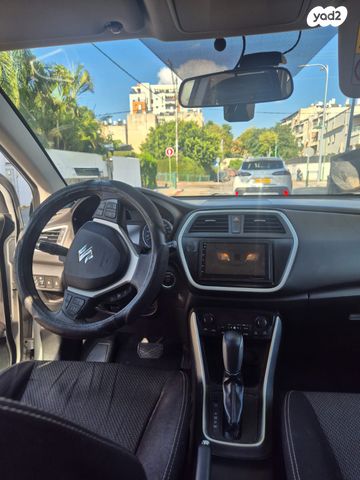 מודעת רכב סוזוקי קרוסאובר