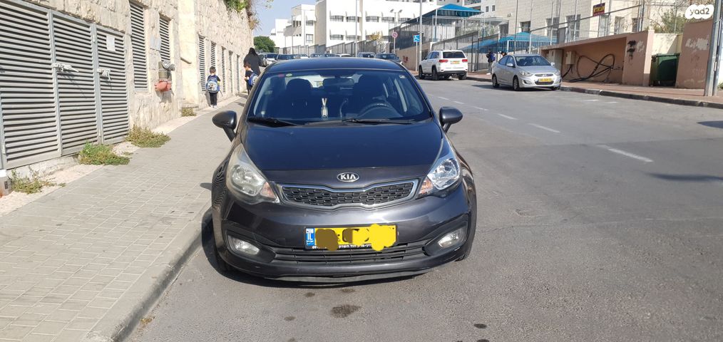 מודעת רכב קיה ריו