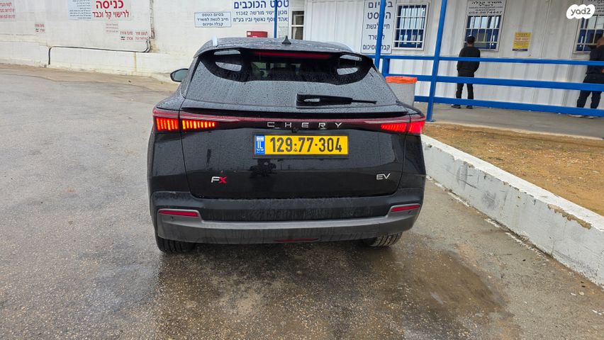 מודעת רכב צ׳רי FX