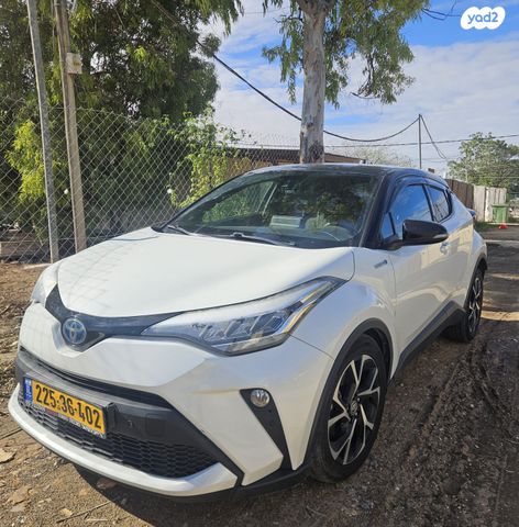 טויוטה C-HR