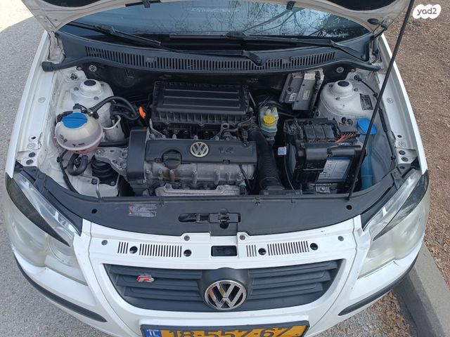 פולקסווגן פולו 