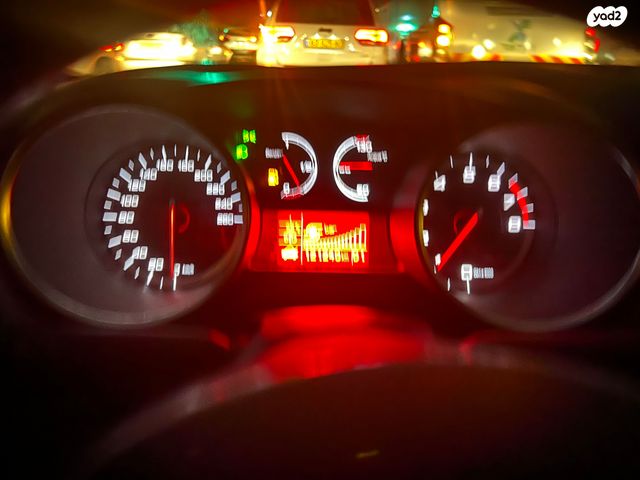 אלפא רומיאו ג'ולייטה