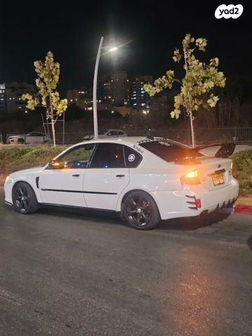 מודעת רכב סובארו B4/לגאסי