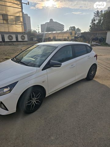 מודעת רכב יונדאי i20