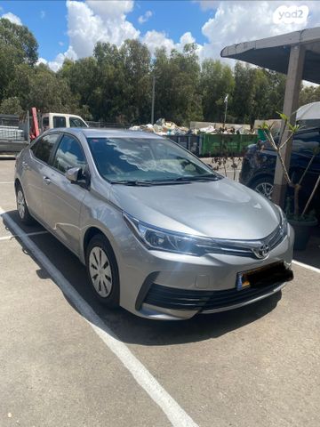 מודעת רכב טויוטה קורולה