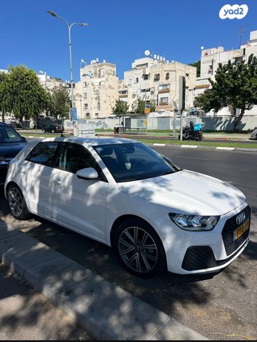 מודעת רכב אאודי A1