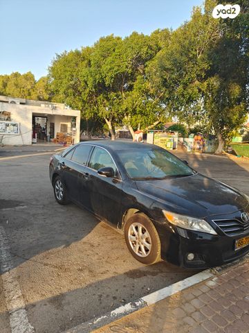 טויוטה קאמרי