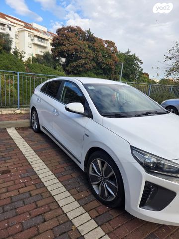 יונדאי איוניק