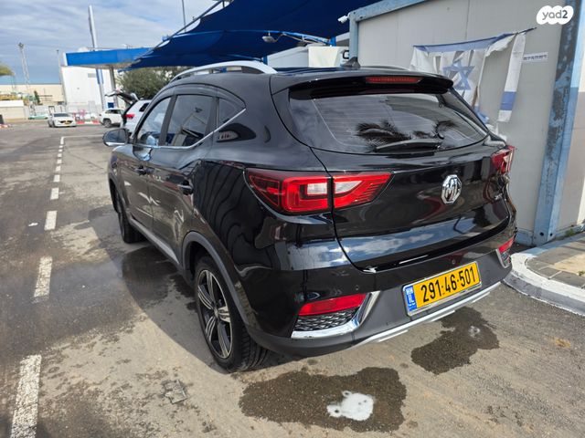 מודעת רכב אם ג'י ZS