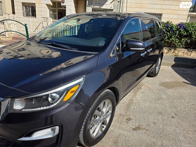 מודעת רכב קיה קרניבל