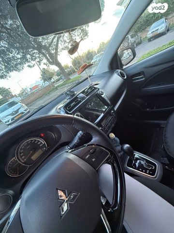 מיצובישי ספייס סטאר