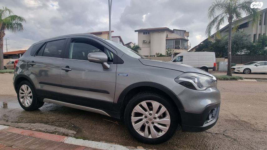 סוזוקי קרוסאובר