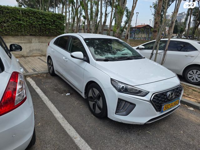 מודעת רכב יונדאי איוניק