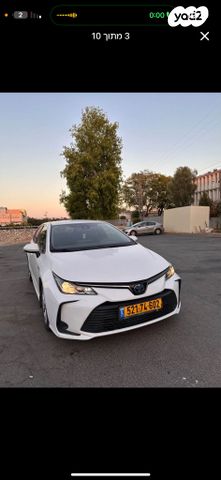 טויוטה קורולה
