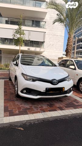 מודעת רכב טויוטה אוריס