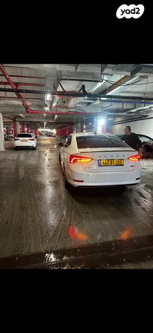 סקודה אוקטביה