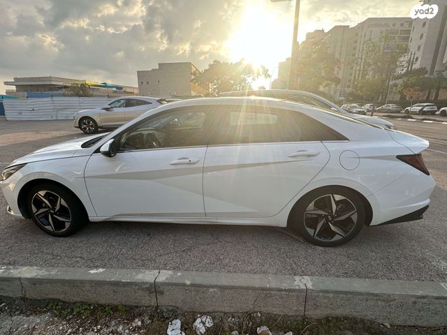 יונדאי אלנטרה