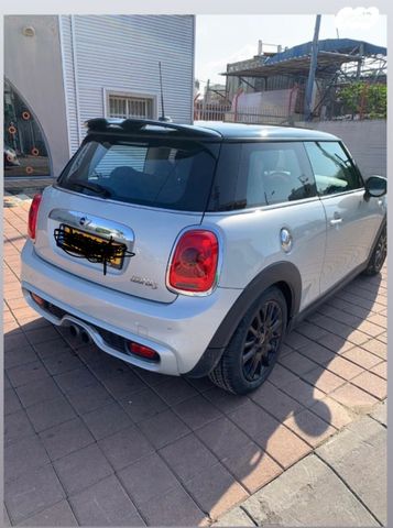 מודעת רכב מיני קופר