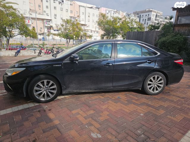 טויוטה קאמרי