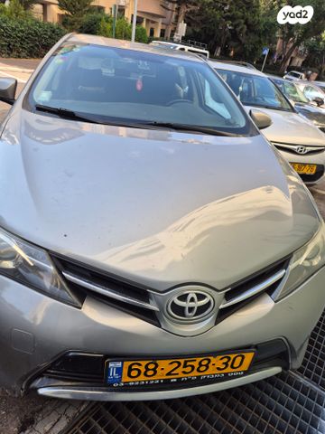 טויוטה אוריס