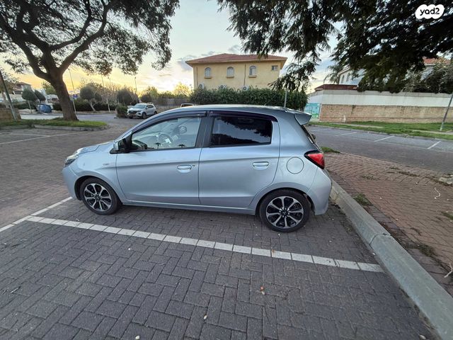 מיצובישי ספייס סטאר