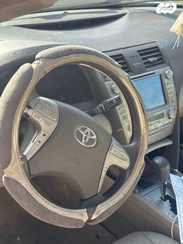 טויוטה קאמרי