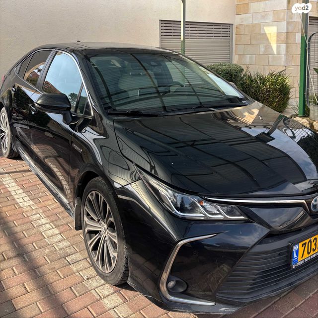 מודעת רכב טויוטה קורולה