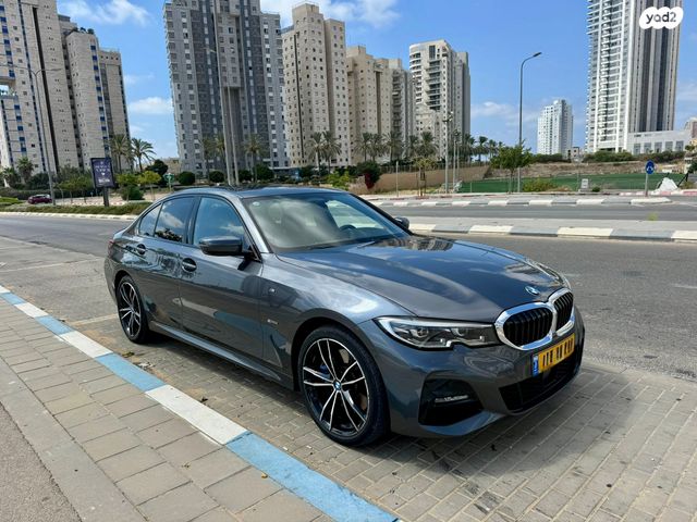 מודעת רכב ב מ וו סדרה 3