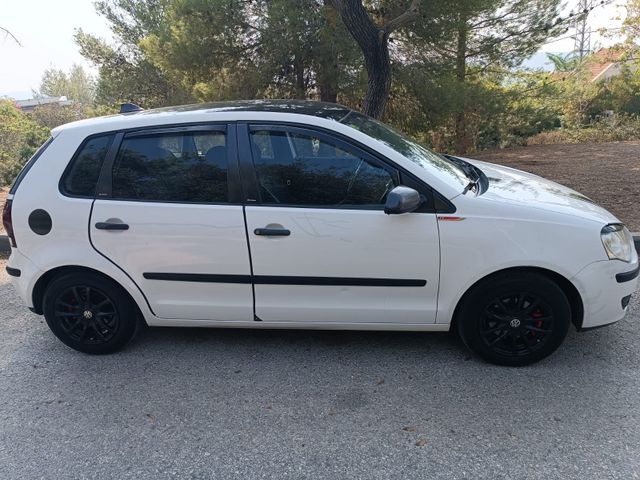 פולקסווגן פולו 