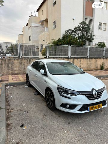 רנו מגאן