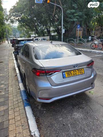 טויוטה קורולה