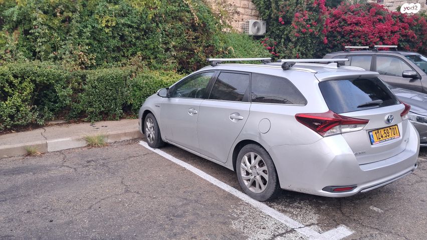 טויוטה אוריס