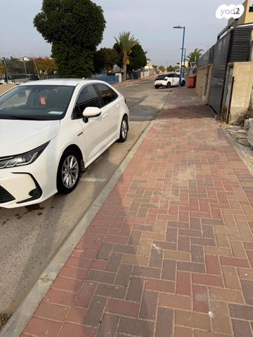 טויוטה קורולה