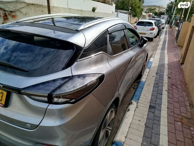 ג׳ילי Geometry C