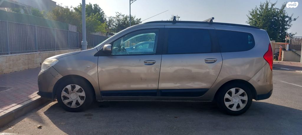 מודעת רכב דאצ'יה לודג'י