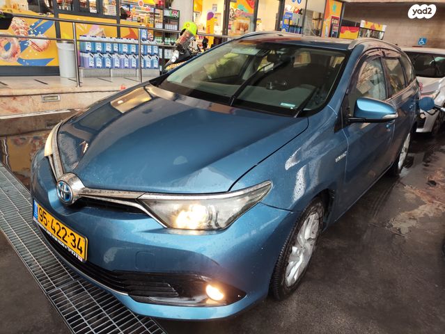 טויוטה אוריס