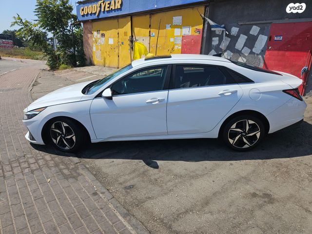 יונדאי אלנטרה