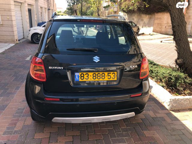סוזוקי SX4