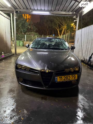 אלפא רומיאו 159