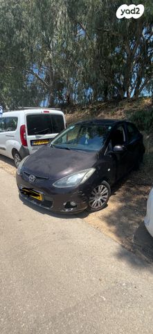 מודעת רכב מאזדה 2