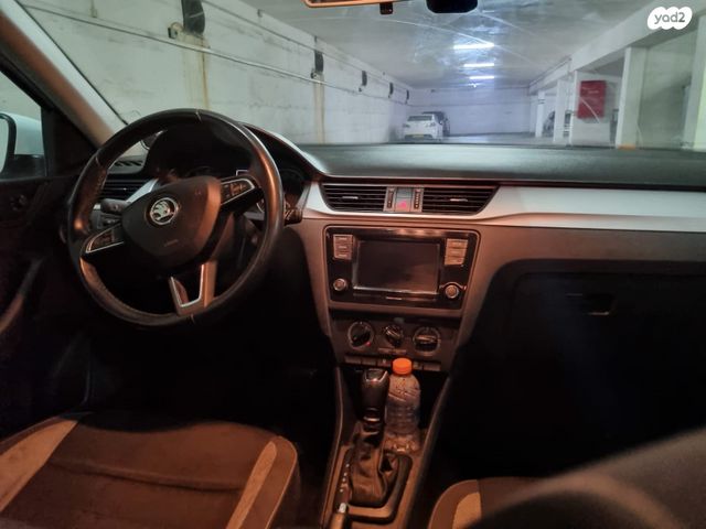 סקודה ראפיד