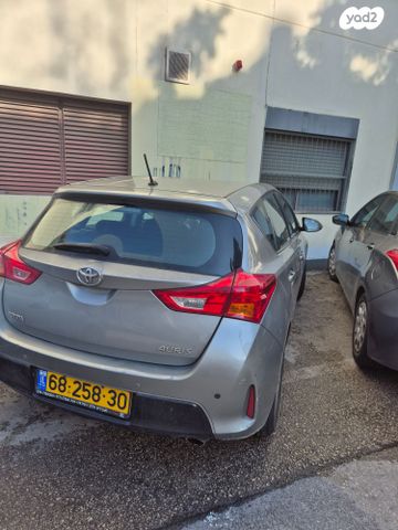 מודעת רכב טויוטה אוריס